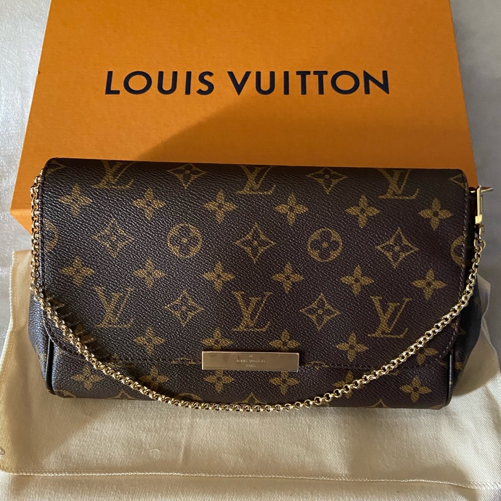Louis Vuitton Favorite MM Monogram